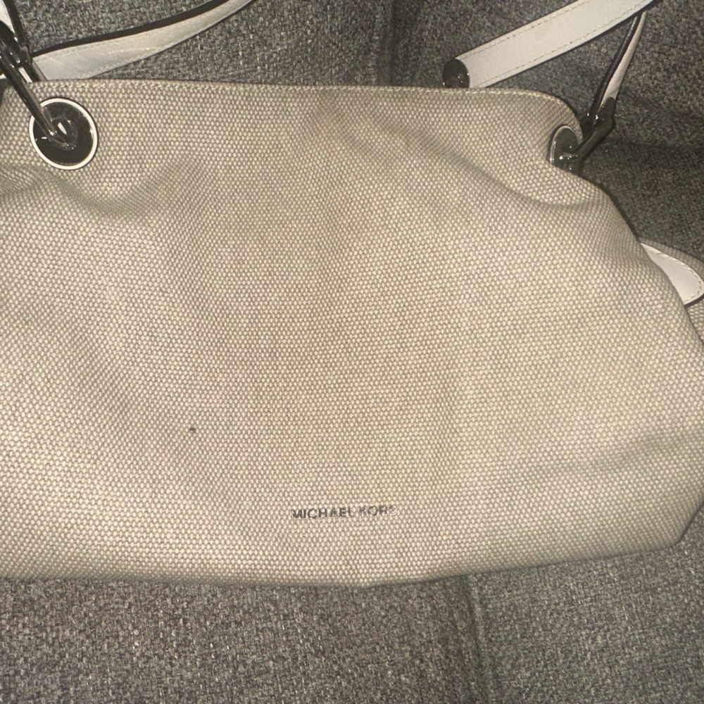 Michael Kors Raven bag